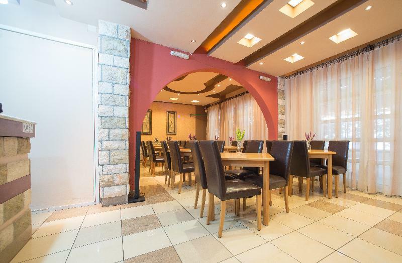 Boris Hotel